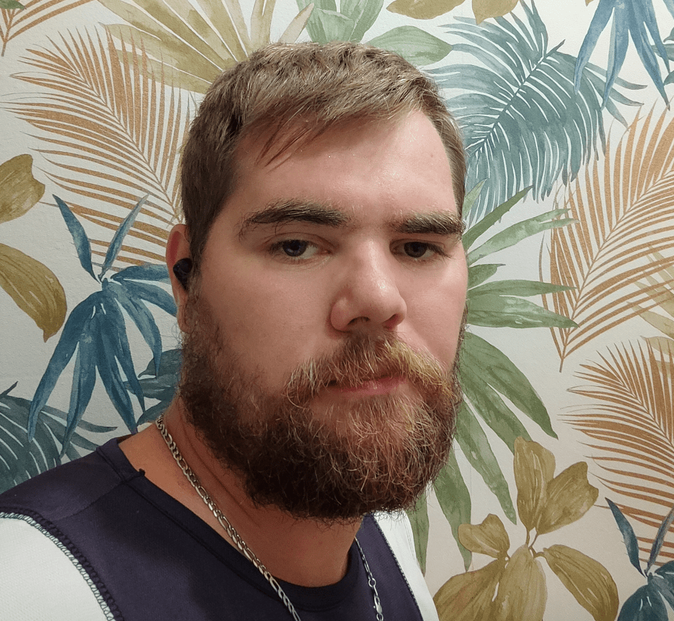 Profil de Cid, 30 ans, Garage gay à Müntschemier