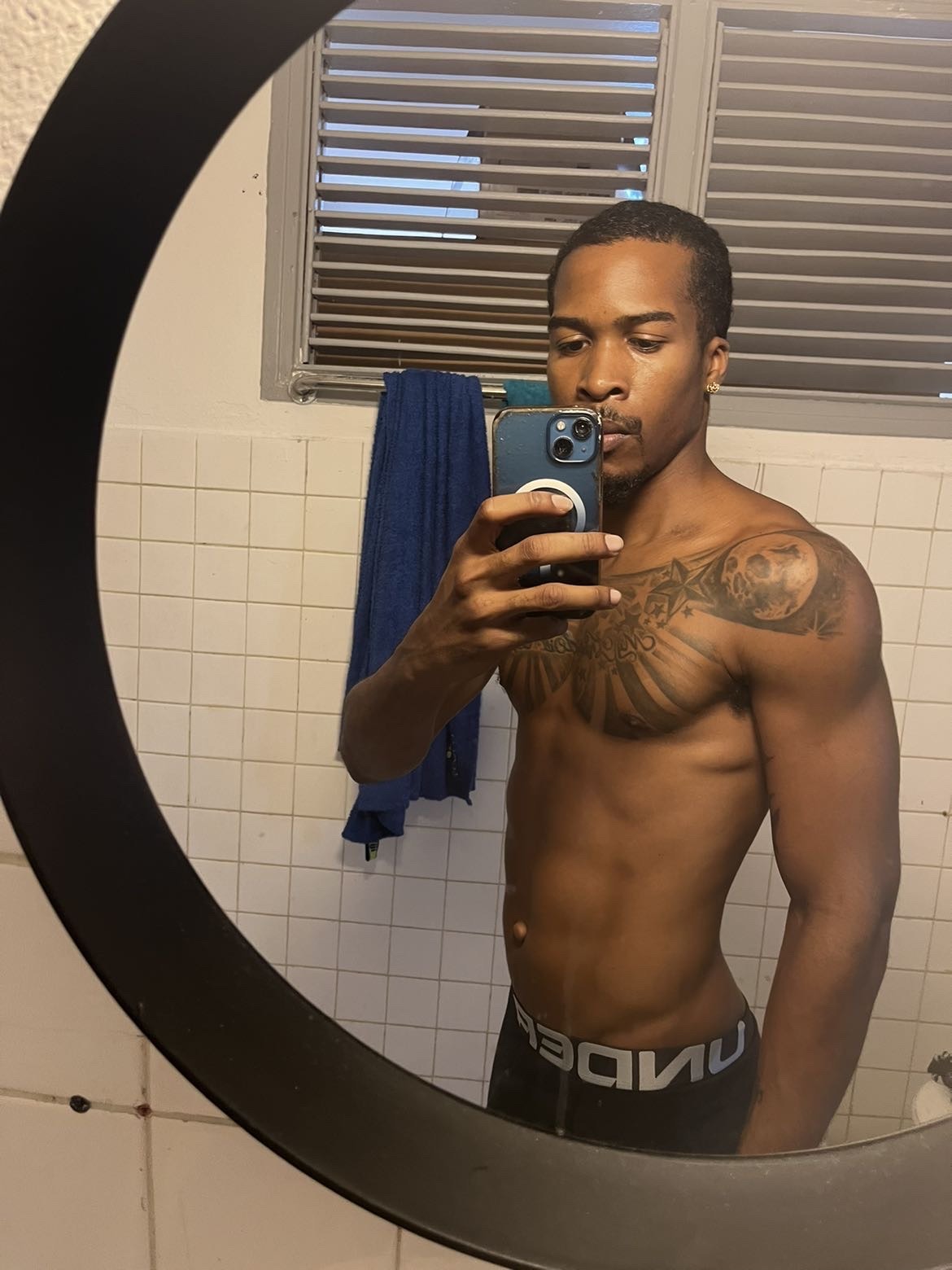 Profil de Kenny, 30 ans, Garage gay à Herlisberg