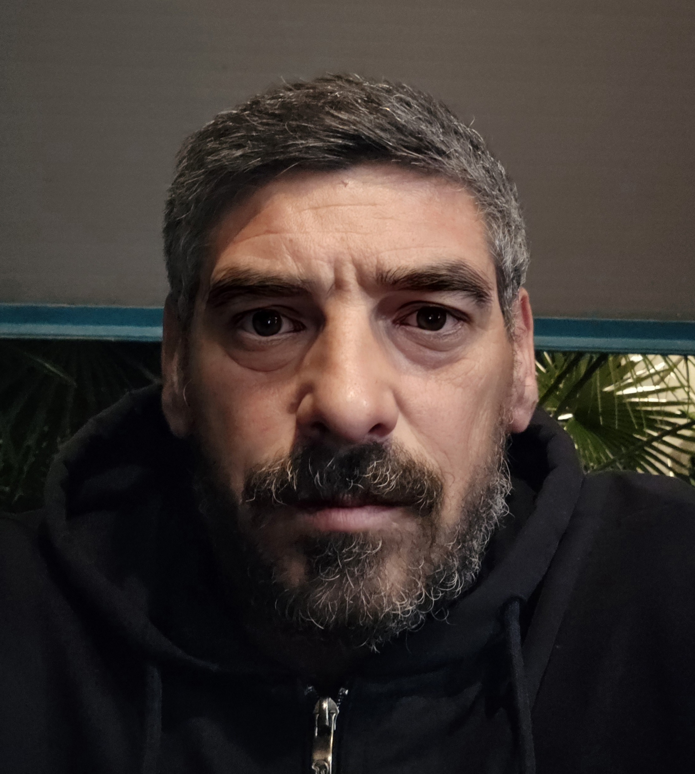 Profil de Luis, 43 ans, Garage gay à Langwies
